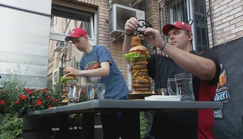 Nový svetový rekord v jedení. Neuveríte, koľko toho zjedol tento Američan