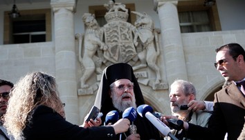 Rázny krok cyperského arcibiskupa: Pre odmietanie očkovania suspenduje 12 kňazov