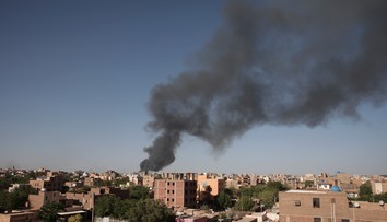 Bojujúce strany v Sudáne sa dohodli na trojdennom prímerí, oznámil Blinken