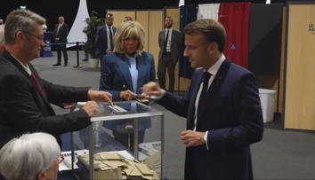 Európa je v napätí. Očakáva sa nárast krajnej pravice, vyzývateľ Viktora Orbána môže prekvapiť