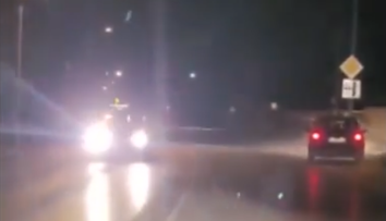 VIDEO: Po Trstenej jazdila opitá šoférka. Nezodpovedná jazda sa mohla skončiť tragédiou