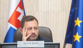 Premiér Heger: S cenami energií pomôže Slovákom päť miliárd eur