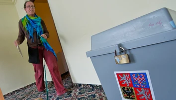 Referendum o vláde s ANO bude v ČSSD dlhšie