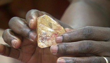 Neuveriteľný nález. Farár našiel 709-karátový diamant, jeden z najväčších na svete