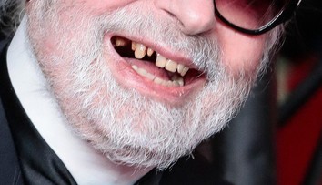 Hviezda šokovala fanúšikov. Otvoril ústa a zuby nikde