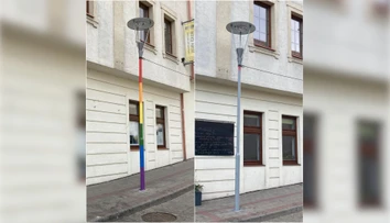 Z dúhových farieb je sivá. Pietne miesto na pamiatku obetí streľby na Zámockej premaľuje mesto späť