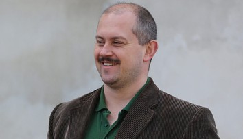 Kotlebove hliadky vo vlakoch majú od nedele skončiť, inak im hrozí sankcia