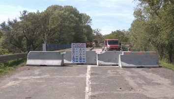 Dôležitý most pri Vojanoch na juhu Zemplína sprejazdnia aspoň čiastočne. Samosprávny kraj našiel riešenie