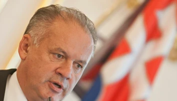 Prezident Kiska venoval mesačný plat resocializačnej komunite Antona Srholca