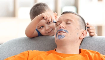 Prvoaprílové žartíky, ktoré nevyšli podľa predstáv. Namiesto smiechu spôsobili samé problémy