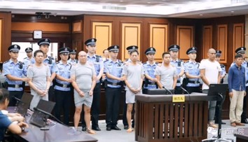 Pred súd sa postavilo päť nájomných vrahov: Objednávku si prehadzovali ako horúci zemiak