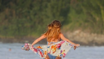 Tu sa končí všetka sranda: Herečka ukázala perfektnú postavu v 70-ke