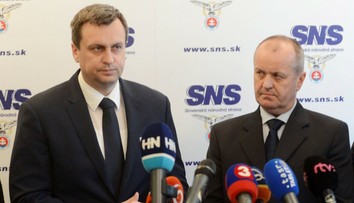 Desaťmiliónová zakázka na ministerstve obrany. Preveruje ju ÚVO