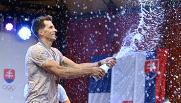 V top desiatke až traja Slováci. Šampión Beňuš gratuloval aj fenomenálnemu Martikánovi
