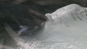 Snehová pohroma na východe, okrem vetra život na cestách komplikovali aj záveje