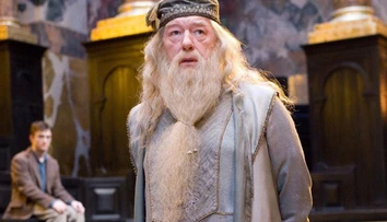 Mladého Dumbledora bude v novom filme hrať herecké eso