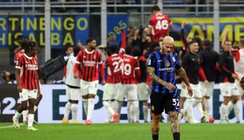 Rachot na San Siro, slávne milánske derby našlo rozuzlenie až v závere. AC udrelo po štandardke