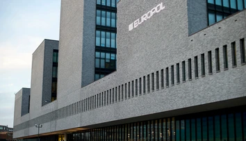 Europol odhalil veľké podvody pri zamestnávaní, robotníkov verbovali aj na Slovensku
