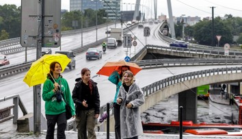 Počasie marí plány organizátorom podujatí. Víkendové akcie rušia ďalšie mestá