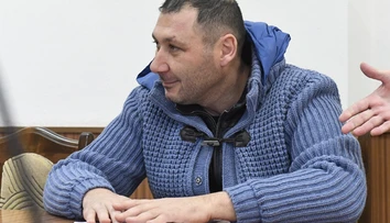 Pri preverovaní Vadalu možno došlo k pochybeniu. Elitný tím nedal riadne zanalyzovať jeho telefón
