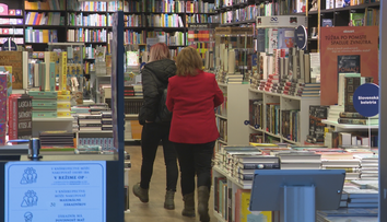 Nezaočkovaní môžu nakupovať oblečenie, spotrebnú elektroniku nie. Obchodníci to považujú za nelogické