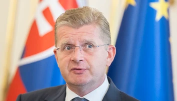 Prokurátor zastavil stíhanie podpredsedu parlamentu Petra Žigu pre korupciu