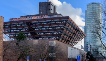 Hrozba likvidáciou, mučením a znásilnením. NAKA začala trestné stíhanie pre vyhrážky voči redaktorke RTVS