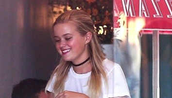 Dcéra Reese Whiterspoon prekvapila. Pozrite, kde si privyrába