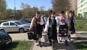 VIDEO: Boli sme na typickej oblievačke v Detve