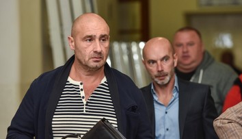 V prípade mafiánskej vraždy Miroslava Sýkoru na súde čakajú svedkov. Ferus má vraj dôkazy o nevine
