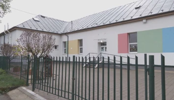 Učitelia neprišli do práce, deti nemal kto učiť. V Sobranciach vrcholí spor medzi zamestnancami a vedením