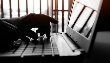 Banky upozorňujú na nárast podvodov cez e-maily či telefonickú komunikáciu