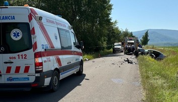 Hrozivá čelná zrážka za Sninou má viacero zranených. Jeden z vodičov bol poriadne opitý