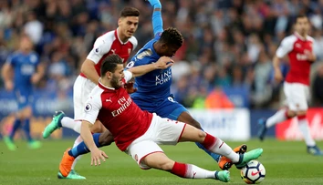 Na nelegálnom streamovaní Premier League zarobili milióny. Teraz spoznali tresty