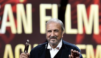 Zomrel francúzsky scenárista Jean-Claude Carriere (†89), spoluautor diela Neznesiteľná ľahkosť bytia