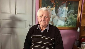 Rumunský dôchodca tvrdí, že jeho krstným otcom bol Hitler