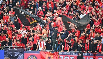 Účastník Eura žiada tvrdé tresty pre dve krajiny za hanlivý pokrik. Hrozí odstúpením z turnaja