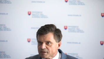 Plavčanove eurofondy smerovali k firmám v pozadí Smeru, SNS, Mostu aj Bonaparte