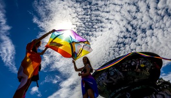 V Prahe odštartoval Prague Pride. Festival na podporu sexuálnych menšín vyvrcholí dúhovým pochodom