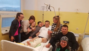 Na D1 sa počas kalamity zrazil so snežným pluhom. Prekvapenie prišlo, keď zistil, kto ho šoféroval