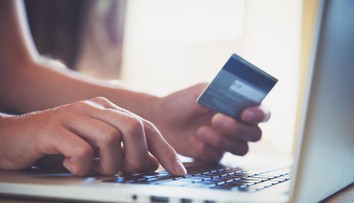 Podvodníci útočia na ľudí aj cez e-shopy. Poradíme, ako sa nestať ich obeťou