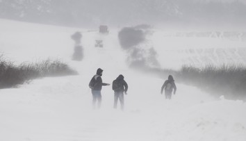 Na turistku v horách radšej zabudnite. Pre tri okresy platí najvyššia výstraha pred orkánom
