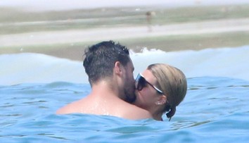 Nový pár Hollywoodu vyvádzal v mori: Paparazzom neunikli ich dôkazy lásky