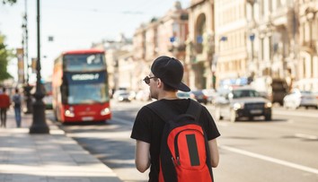 Vstup do Spojeného kráľovstva po novom. Občania EÚ budú potrebovať elektronické povolenie