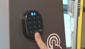 Smart dvere, chladiaci matrac a ďalšie novinky. V Nitre sa začal veľtrh nábytku a bývania