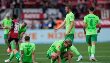 Nešťastný debut Vavra. Nastúpil pár sekúnd pred koncom a Leverkusen rozhodol. Štuttgart zničil Borussiu