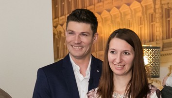 Juraj z O 10 rokov mladší sa poriadne rozbehol: Najskôr zásnuby, teraz bábätko!