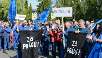 Zamestnanci strojární v Tlmačoch protestovali proti plánovanému prepúšťaniu