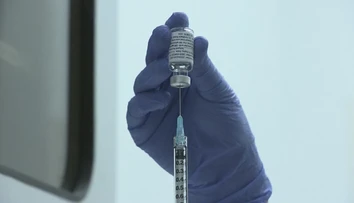 Prvá proteínová vakcína proti COVID-u môže osloviť tých, ktorí majú z očkovania stále strach