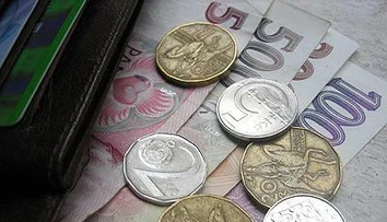 Česká koruna navzdory očakávaniam neposilňuje, môžu za to špekulanti